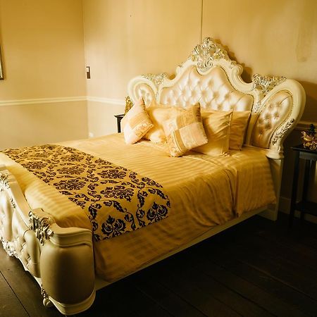 Eugenia Hotel & Spa Бангкок Экстерьер фото