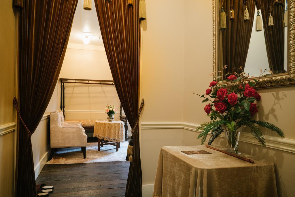Eugenia Hotel & Spa Бангкок Экстерьер фото